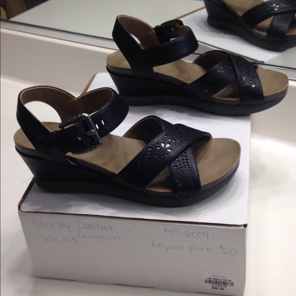 strictly comfort shoes